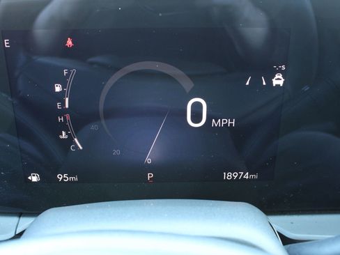 Used 2024 Buick Envista Preferred FWD image 28