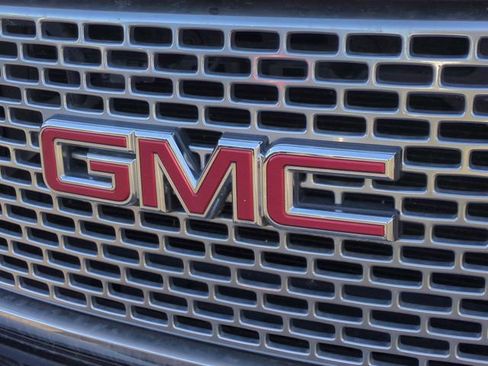 Used 2016 GMC Yukon Denali w/ Open Road Package image 33