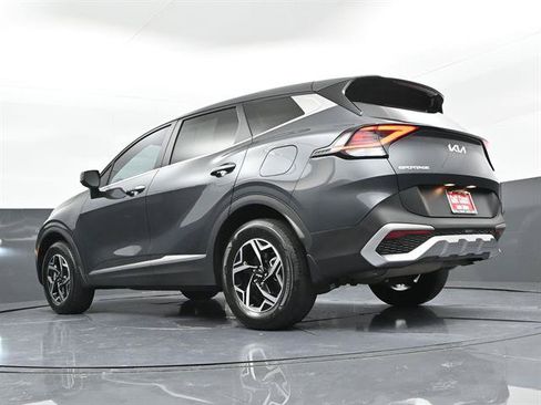Used 2023 Kia Sportage LX AWD/4WD image 30