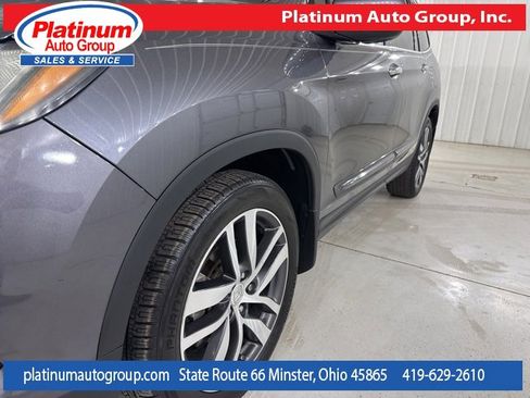 Used 2017 Honda Pilot Elite image 43