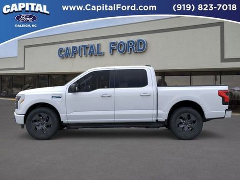 New 2025 Ford F150 Lightning Flash AWD/4WD image 3