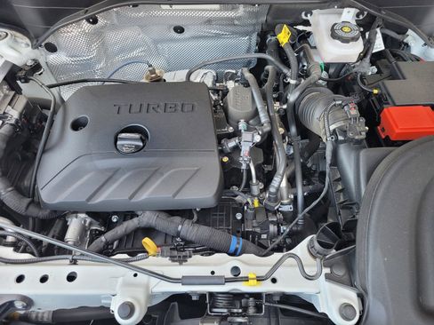 Used 2024 Buick Encore GX Sport Touring image 30