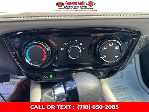 Used 2022 Honda HR-V LX image 35