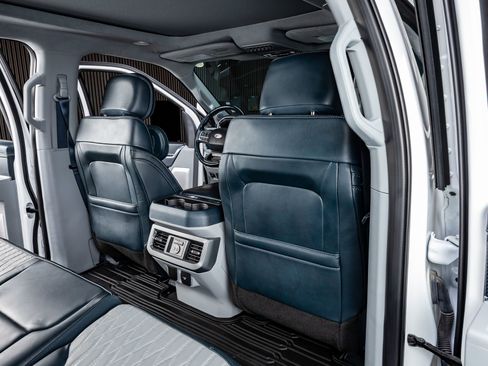 Used 2024 Ford F450 Limited w/ FX4 Off-Road Package image 32