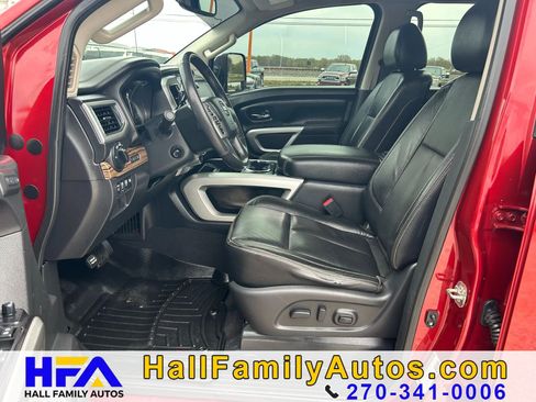 Used 2016 Nissan Titan SL AWD/4WD image 15