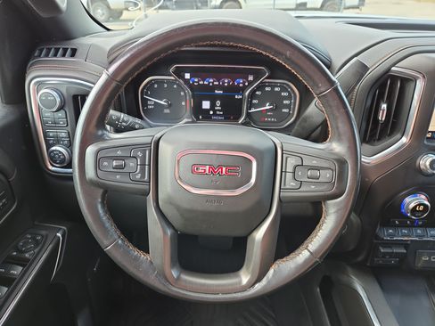 Used 2020 GMC Sierra 1500 AT4 w/ AT4 Premium Package AWD/4WD image 19