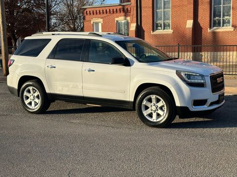 Used 2016 GMC Acadia SLE image 2