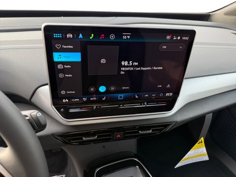 New 2026 Volkswagen ID.4 Pro image 12