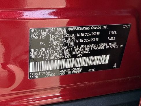 Used 2025 Toyota RAV4 XLE Premium FWD image 27