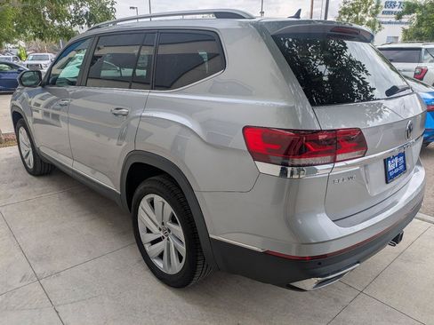 Used 2021 Volkswagen Atlas SEL FWD image 4