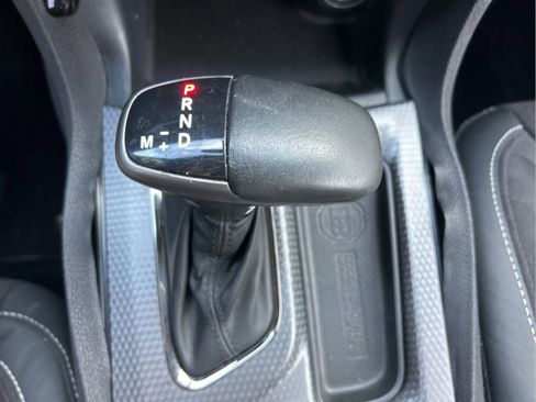 Used 2015 Dodge Charger SRT Hellcat w/ Harman/Kardon Audio Group image 23