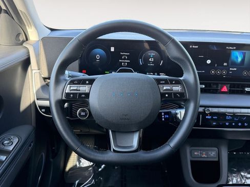 Used 2025 Hyundai Ioniq 5 Limited AWD/4WD image 13