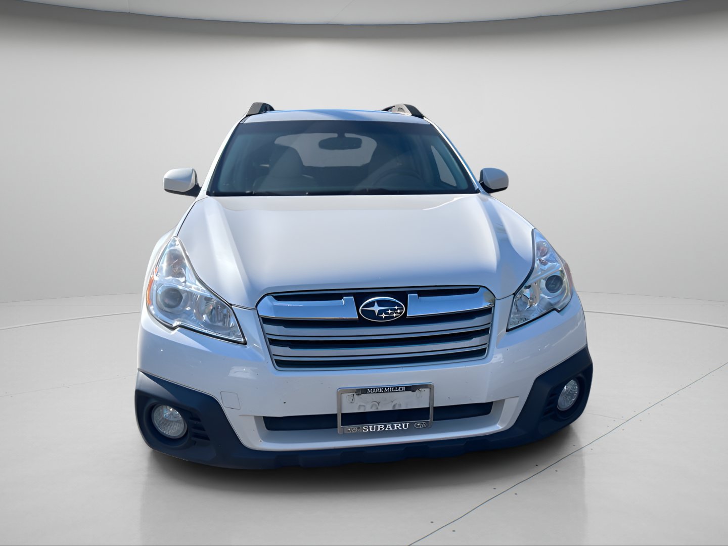 Used 2013 Subaru Outback 2.5i Premium AWD/4WD image 3