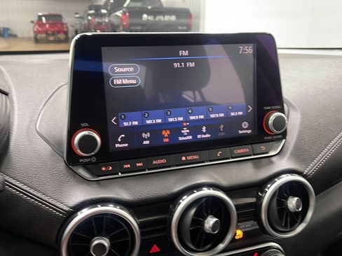 Used 2020 Nissan Sentra SV w/ Electronics Package FWD image 9