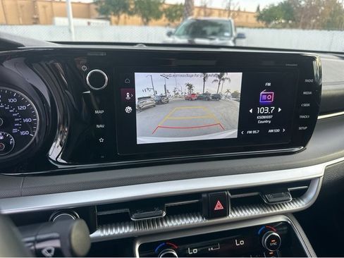 Used 2022 Kia K5 GT-Line w/ GT-Line FWD Premium Package image 9