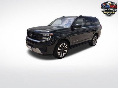 Used 2025 Ford Expedition Platinum w/ Driver's Package