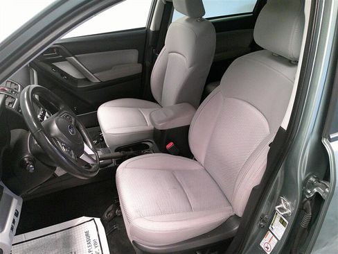 Used 2017 Subaru Forester 2.5i Premium w/ All-Weather Package image 27