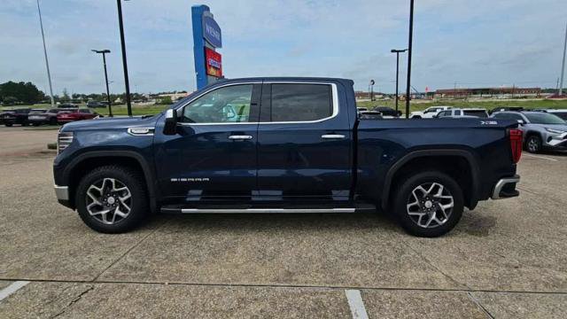 Certified 2023 GMC Sierra 1500 SLT AWD/4WD image 5