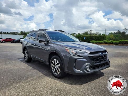 Used 2024 Subaru Outback Premium AWD/4WD image 9