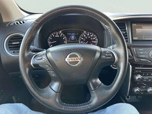 Used 2013 Nissan Pathfinder SL AWD/4WD image 23