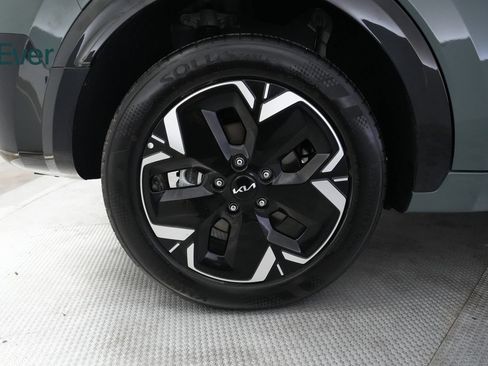 Used 2025 Kia Niro Wind FWD image 21