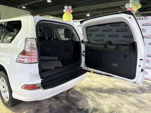 Used 2017 Lexus GX 460 image 44