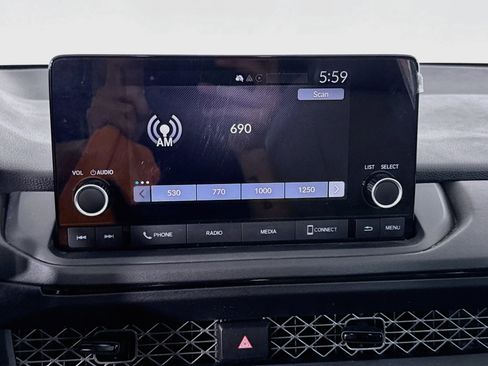 Used 2023 Honda Accord LX image 16