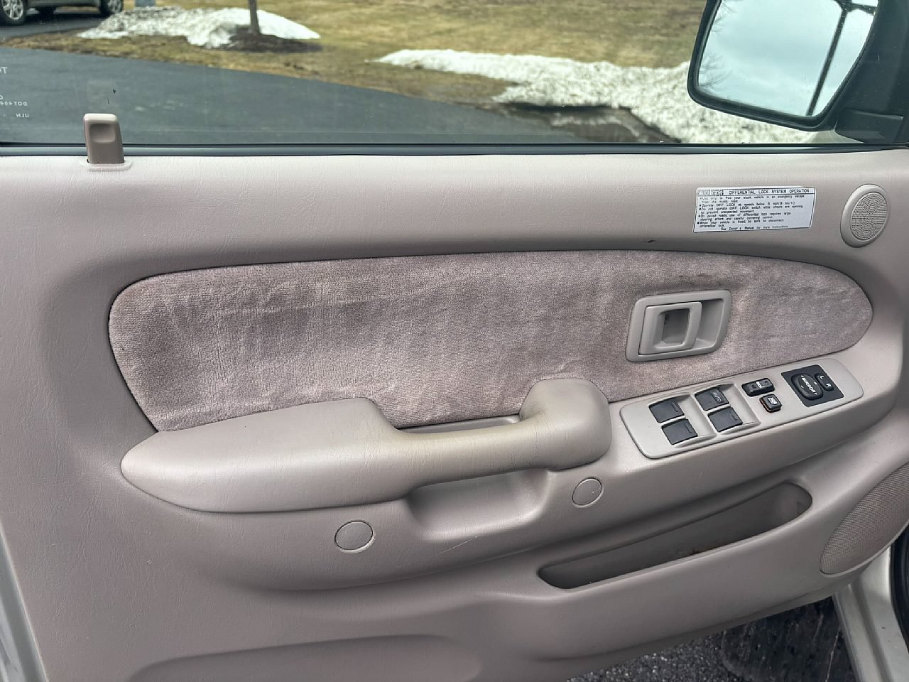 Used 2004 Toyota Tacoma 4x4 Double Cab w/ Convenience Pkg image 17