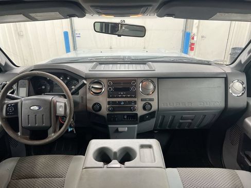 Used 2012 Ford F350 XLT AWD/4WD image 5