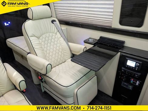 Used 2019 Mercedes-Benz Sprinter 170 Cargo image 40