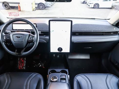 Used 2023 Ford Mustang Mach-E Premium image 12