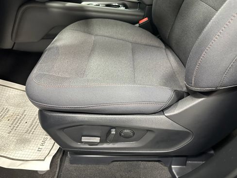 Used 2025 Ford Explorer Active AWD/4WD image 13