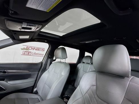 Certified 2024 Kia Telluride SX X-Line AWD/4WD image 12
