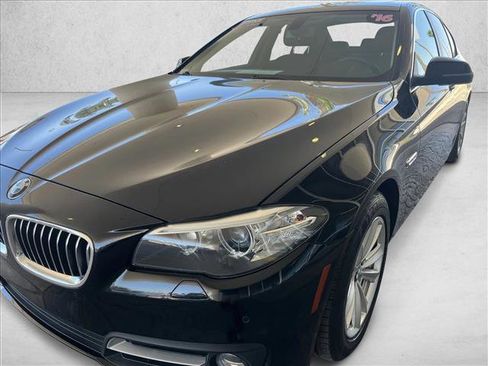 Used 2016 BMW 528i Sedan RWD image 9