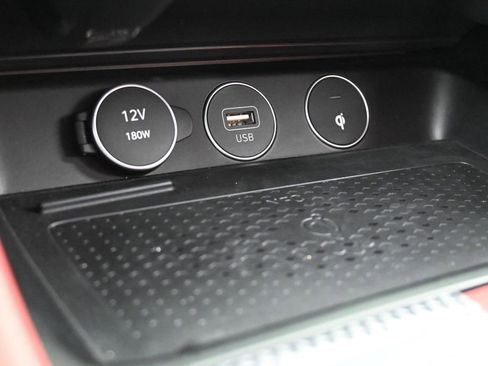 Used 2023 Genesis G70 3.3T w/ Sport Advanced Package image 25