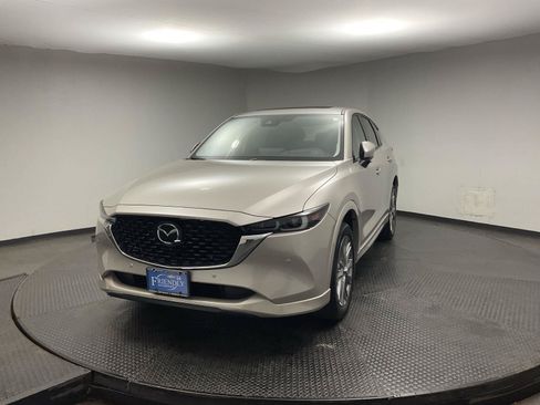 Used 2025 MAZDA CX-5 AWD 2.5 S w/ Premium Plus Pkg image 3