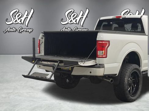 Used 2016 Ford F150 XLT w/ Equipment Group 302A Luxury AWD/4WD image 27