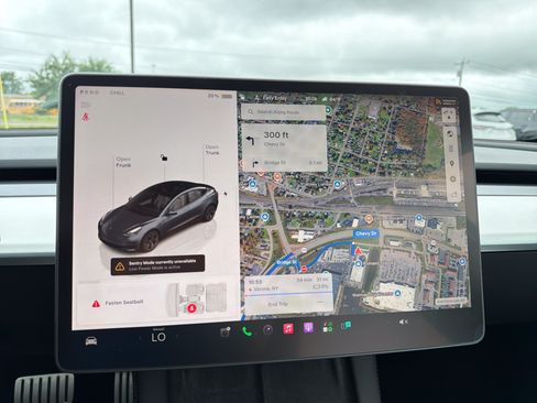 Used 2023 Tesla Model 3 Performance AWD/4WD image 16
