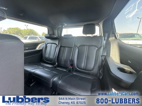 Used 2025 Jeep Wagoneer Series II w/ 8-Passenger Seating Package AWD/4WD image 22
