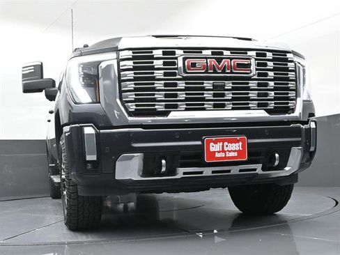 Used 2024 GMC Sierra 2500 Denali w/ Max Trailering Package image 31