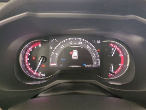 Used 2025 Toyota RAV4 LE image 30