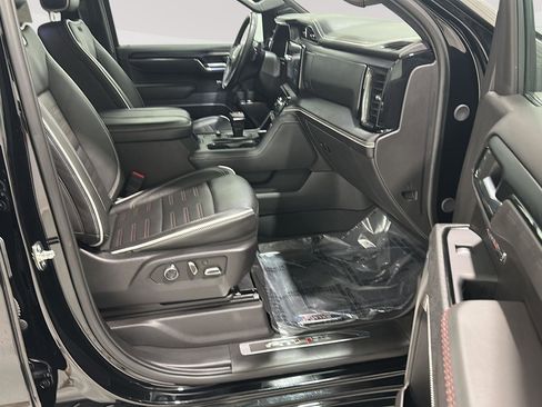 Used 2024 GMC Sierra 1500 AT4X image 24