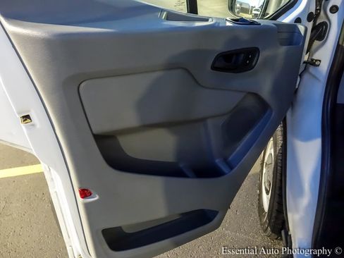 Used 2016 Ford Transit 350 XL image 19