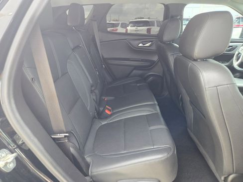 Used 2022 Chevrolet Blazer LT FWD image 22