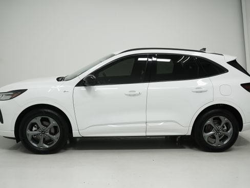 Used 2023 Ford Escape ST-Line w/ Tech Pack #1 image 7