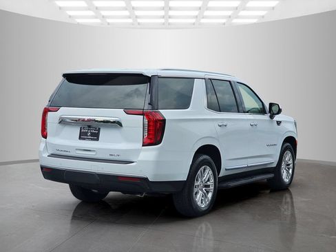 Used 2024 GMC Yukon SLT RWD image 6