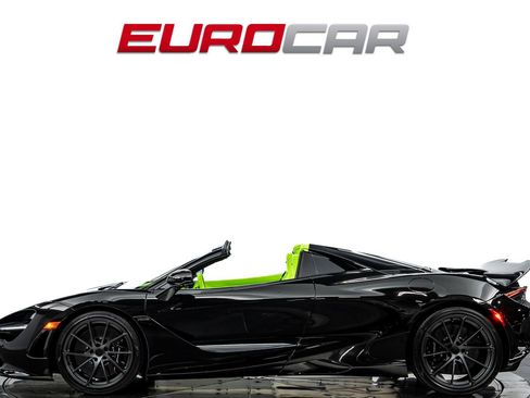 Used 2026 McLaren 750S Spider RWD image 2