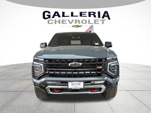 New 2026 Chevrolet Tahoe Z71 w/ Z71 Off-Road Package AWD/4WD image 3