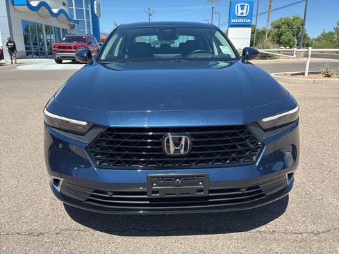 Used 2024 Honda Accord Touring image 8