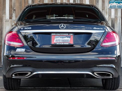 Used 2019 Mercedes-Benz E 300 4MATIC image 5